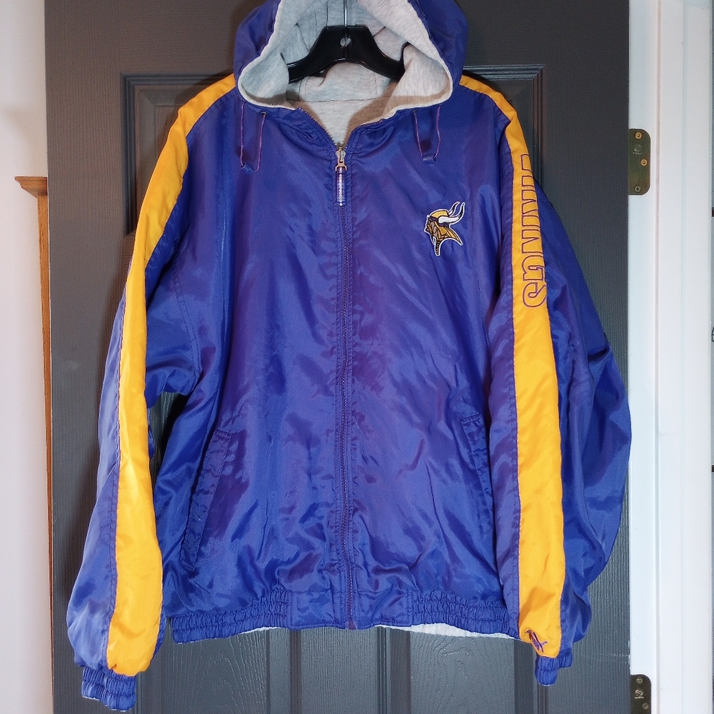 Vtg Minnesota Vikings Puma Jacket NFL Men's XL Purple Gray Zip Reversible Hooded